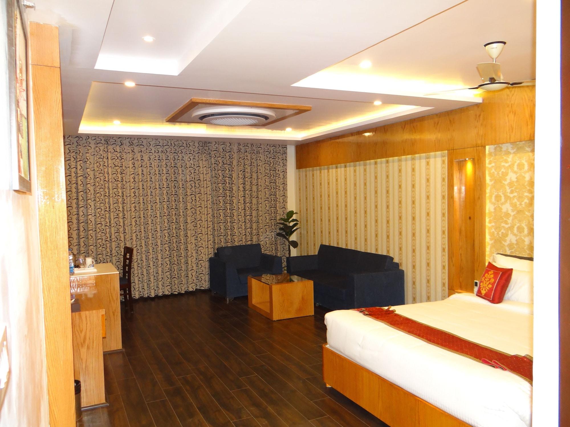 Tridev Hotel Varanasi