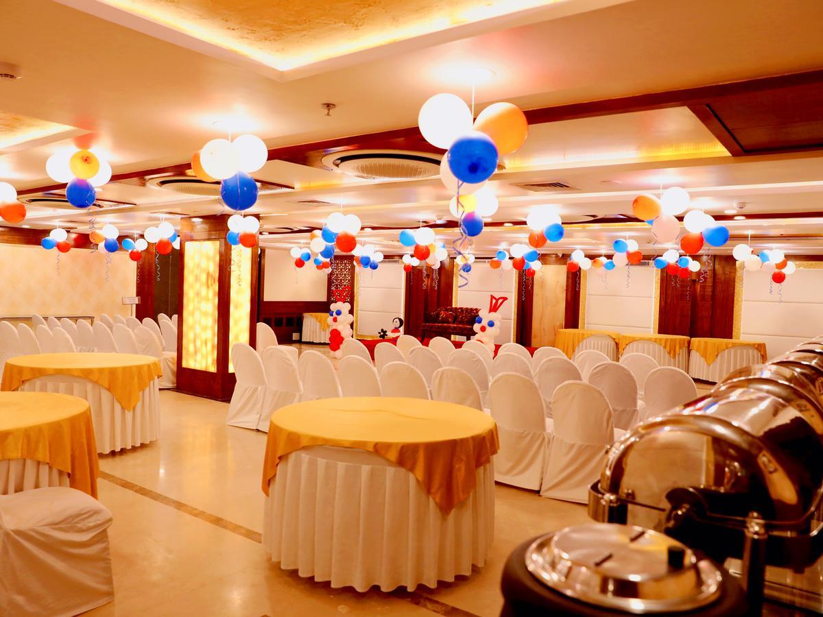 Tridev Hotel 4*