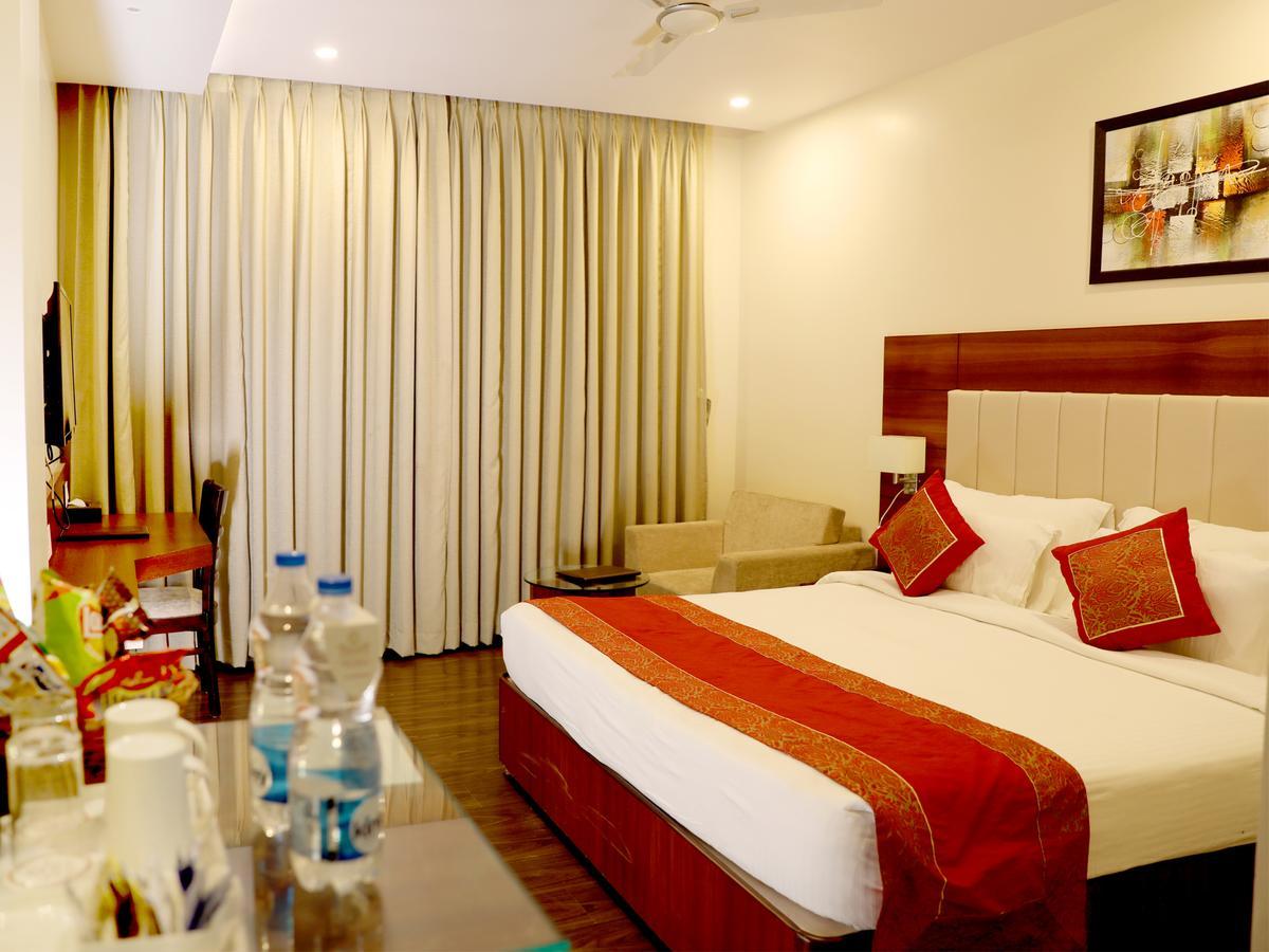 Hotel Tridev Varanasi