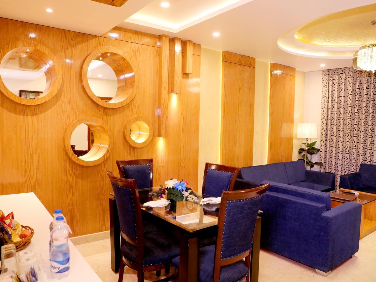 Tridev Hotel