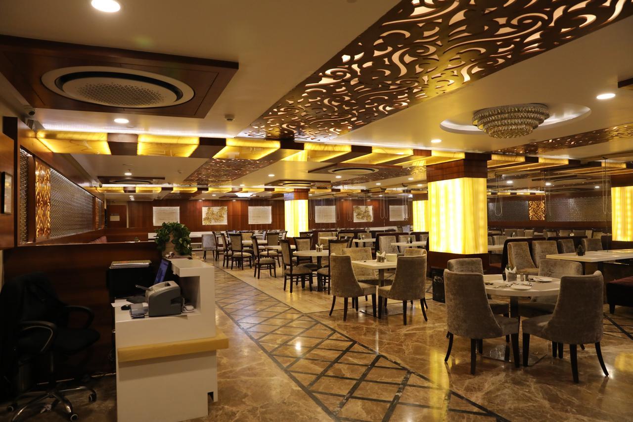 Tridev Varanasi